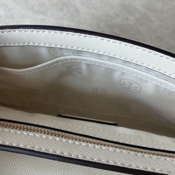 Tory Burch Robinson embroidered adjustable bag - Picture 8 of 10